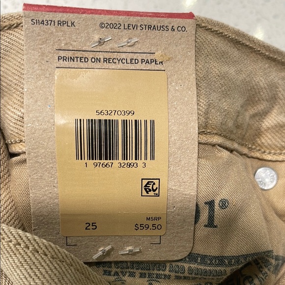 Levi's Tan Jean Shorts High-Waisted Cut-Off - Picture 4 of 6